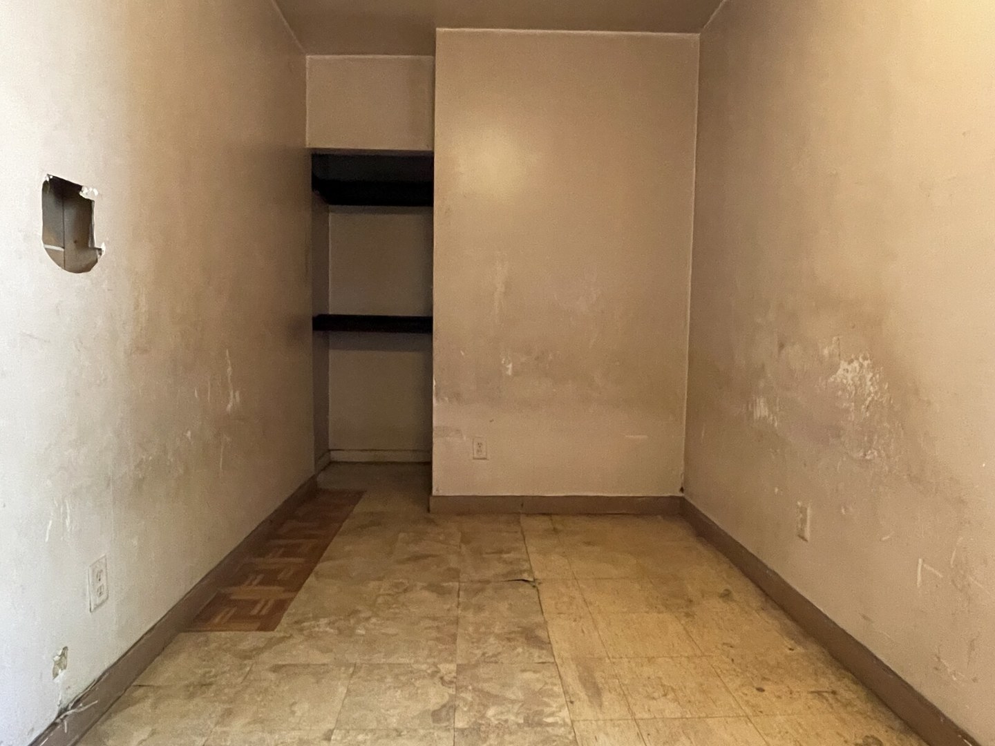 7340 S Maryland Ave Chicago, IL 60619