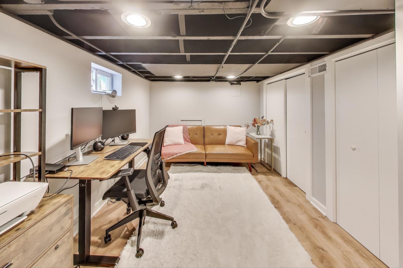 1229 Hinman Ave Evanston, IL 60202