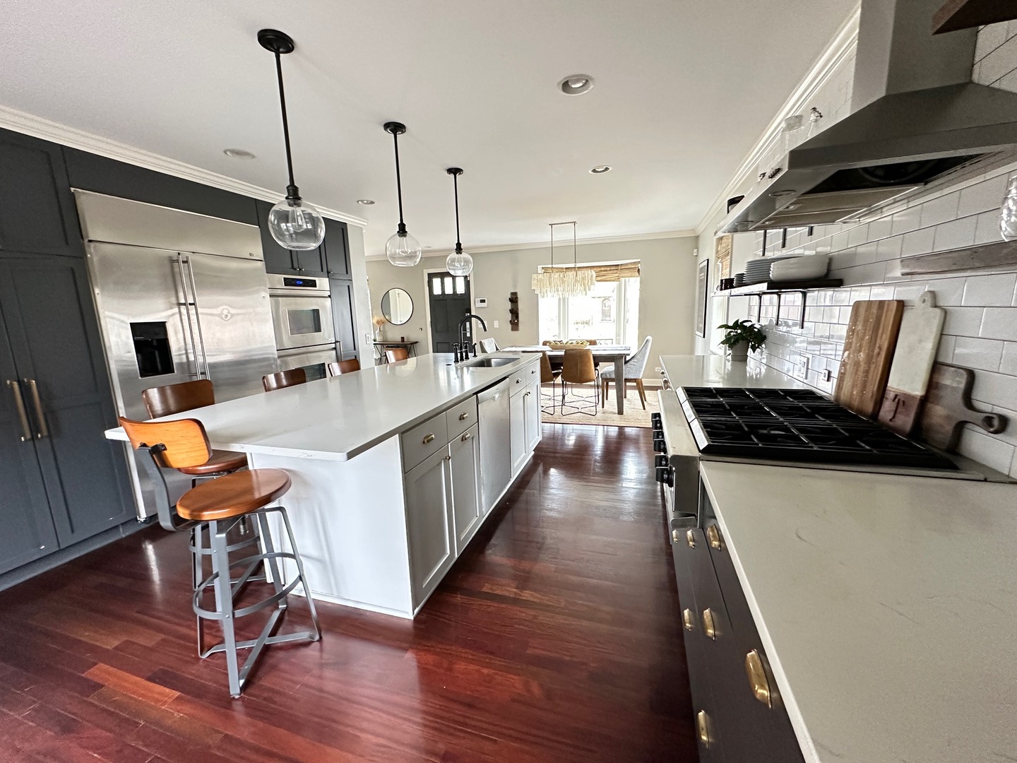 953 Clay Ct Deerfield, IL 60015