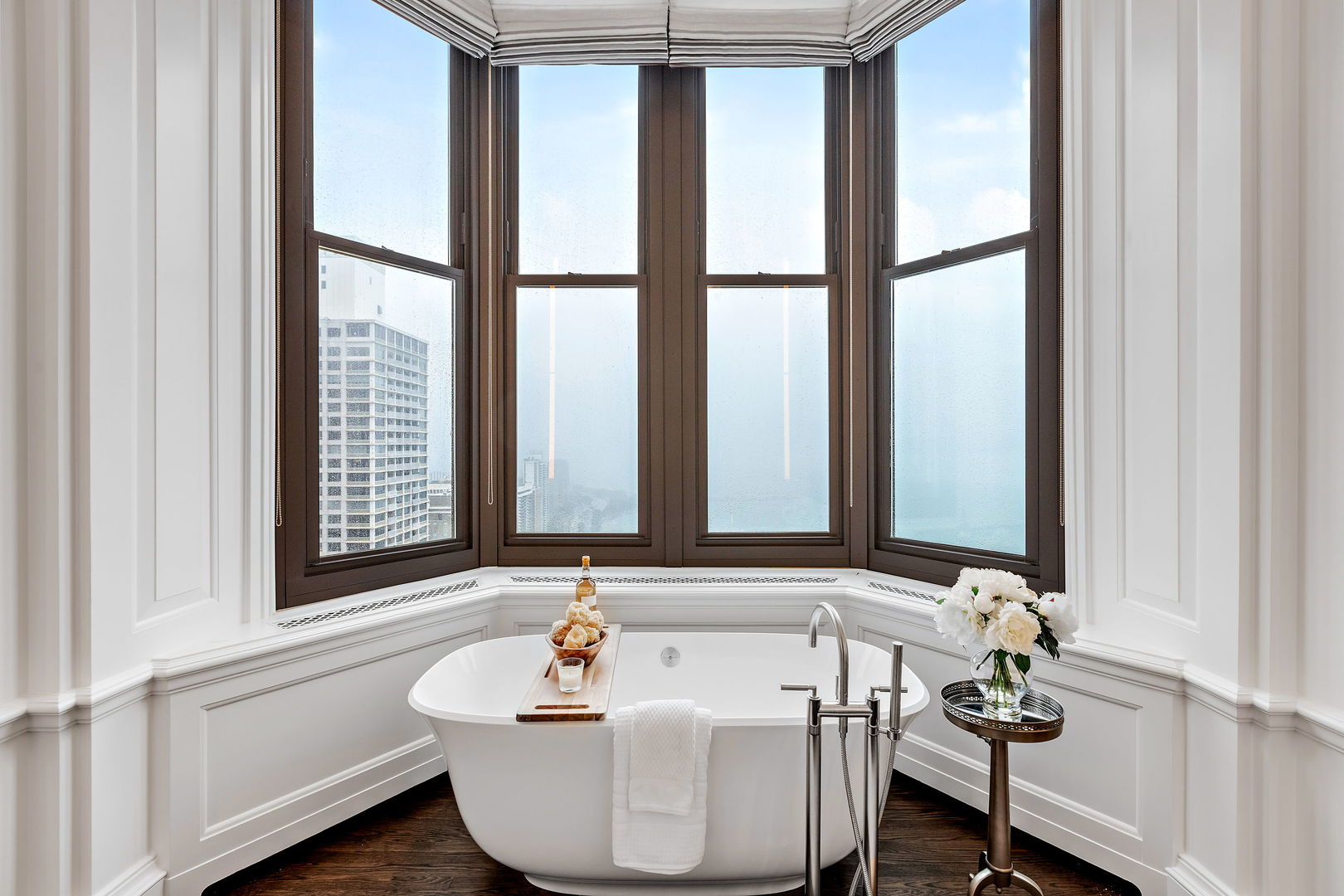 159 E Walton Pl #PH Chicago, IL 60611