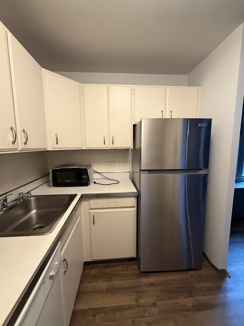 400 E Randolph St #3522 Chicago, IL 60601