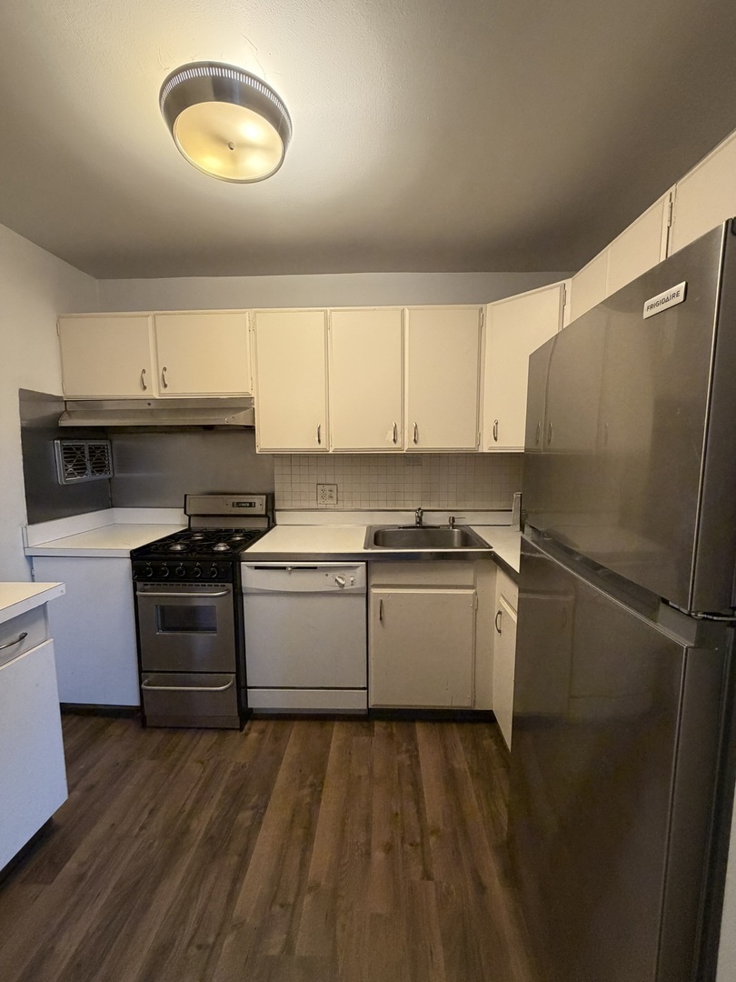 400 E Randolph St #3522 Chicago, IL 60601