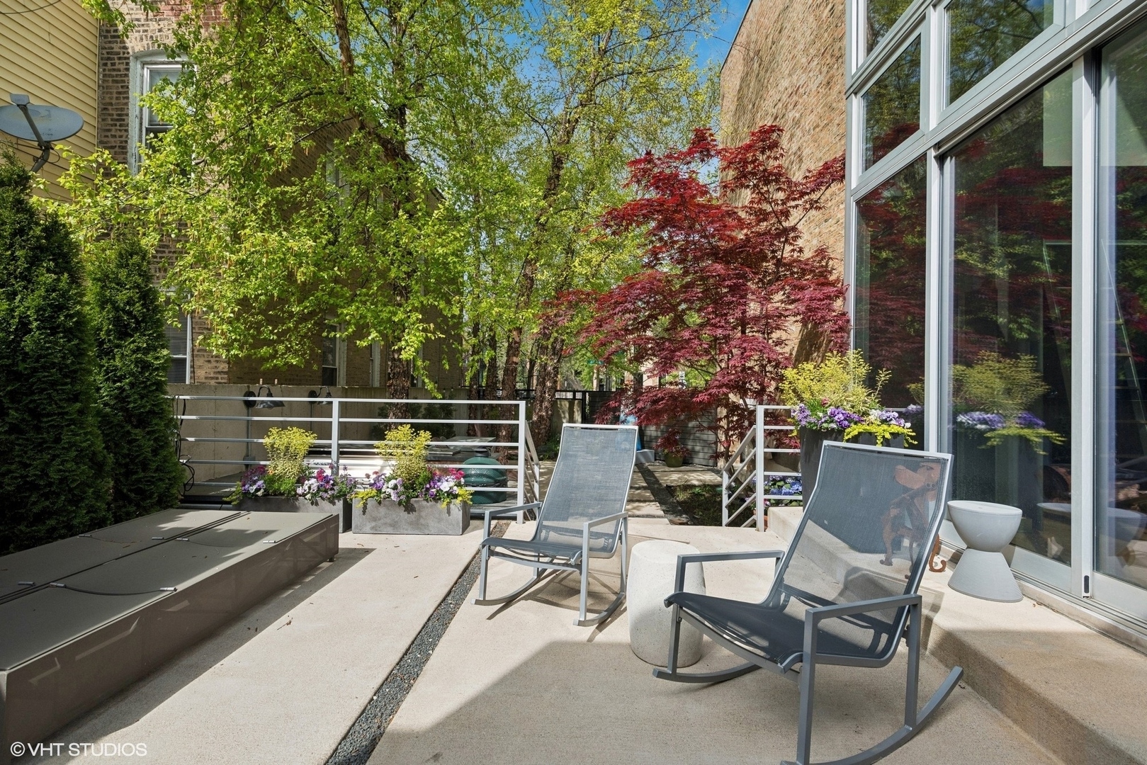 1804 N Leavitt St Chicago, IL 60647