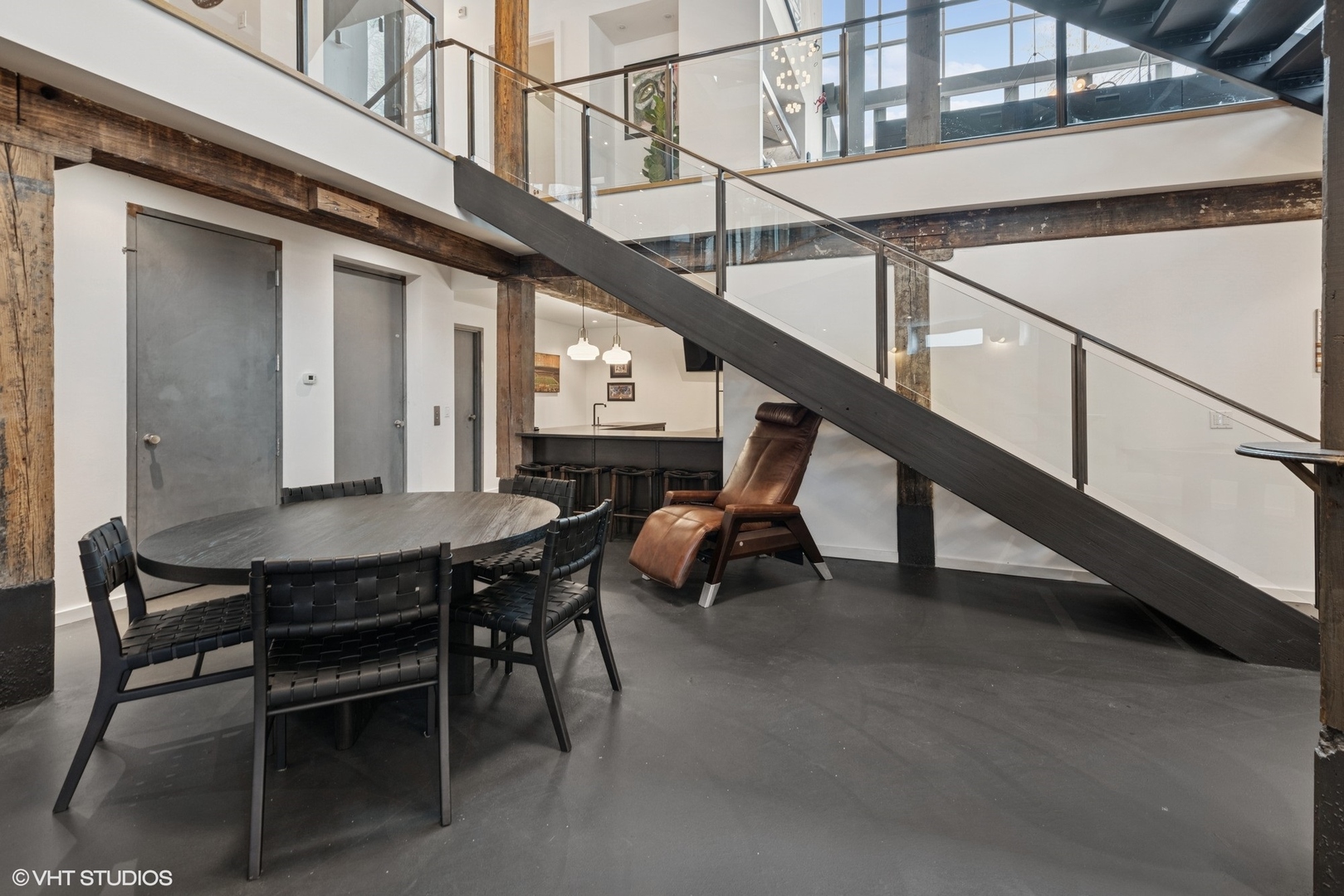 1804 N Leavitt St Chicago, IL 60647