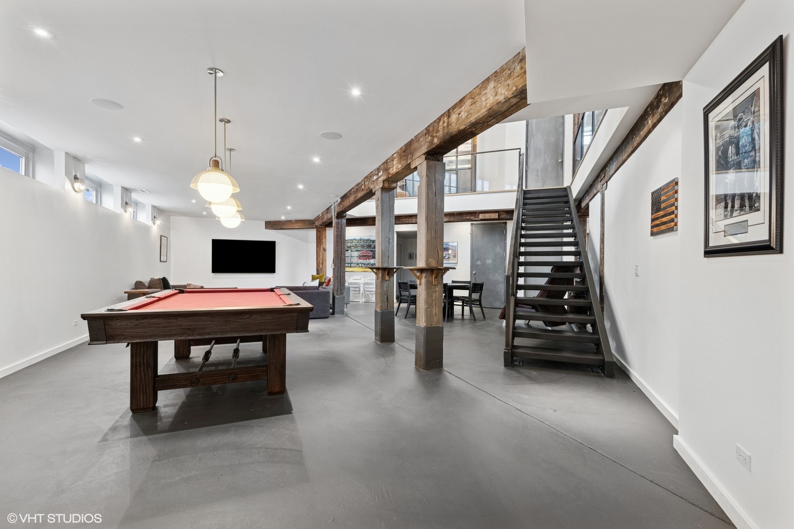 1804 N Leavitt St Chicago, IL 60647