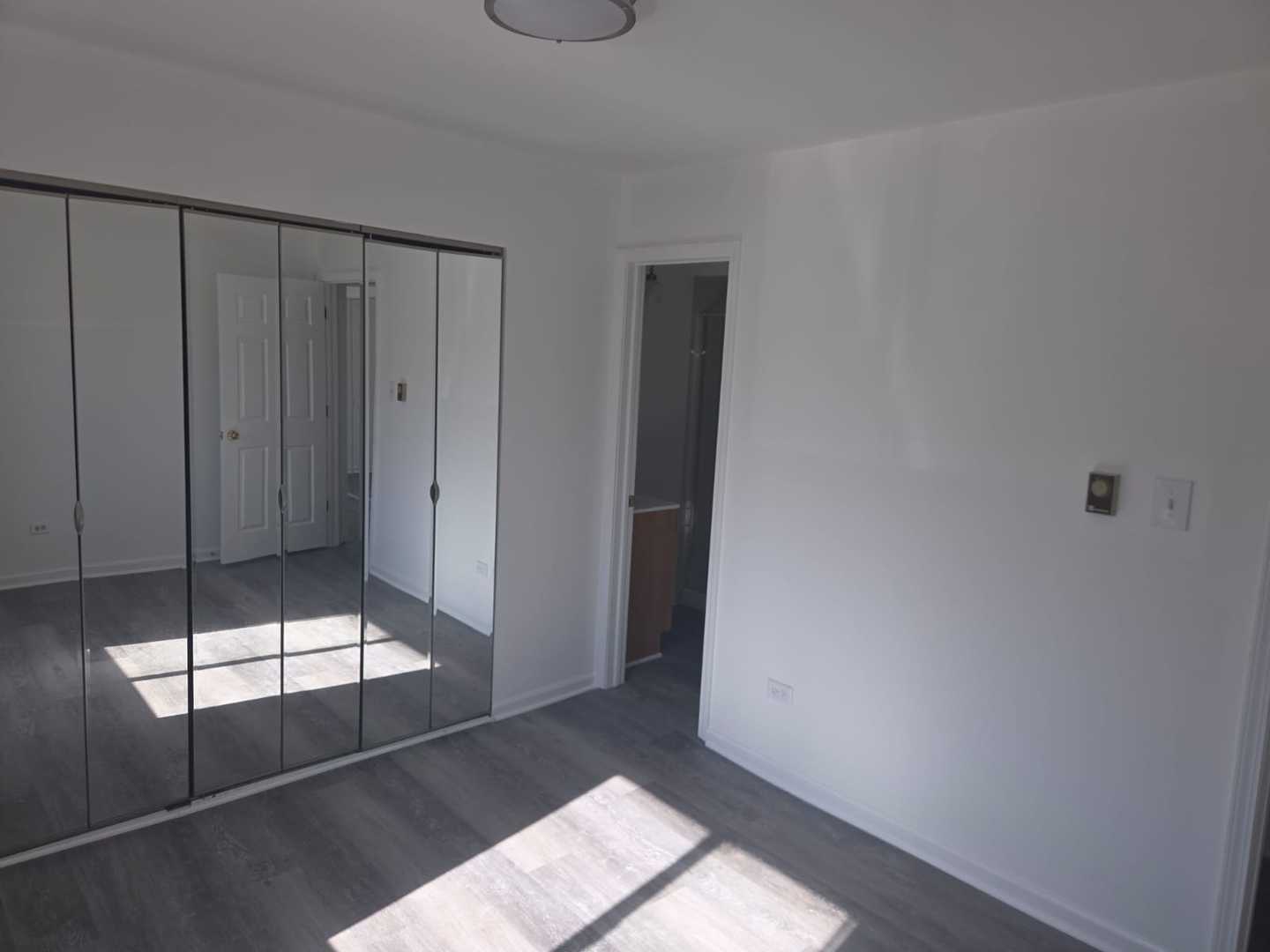 3360 184th St #1E Homewood, IL 60430