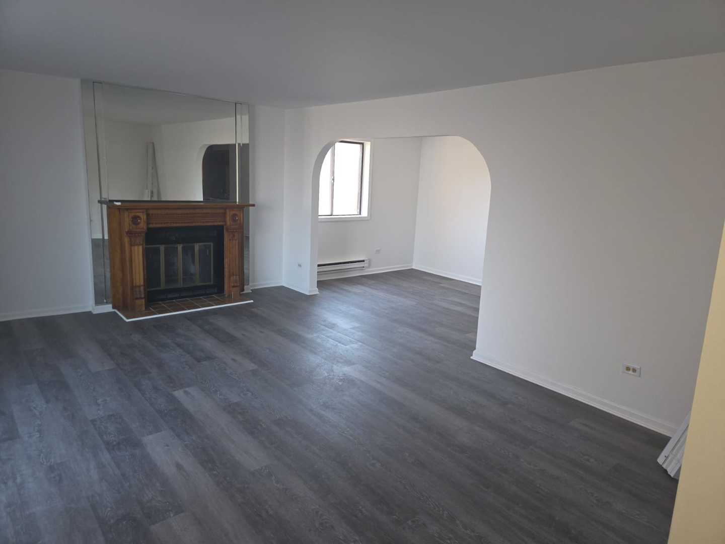 3360 184th St #1E Homewood, IL 60430