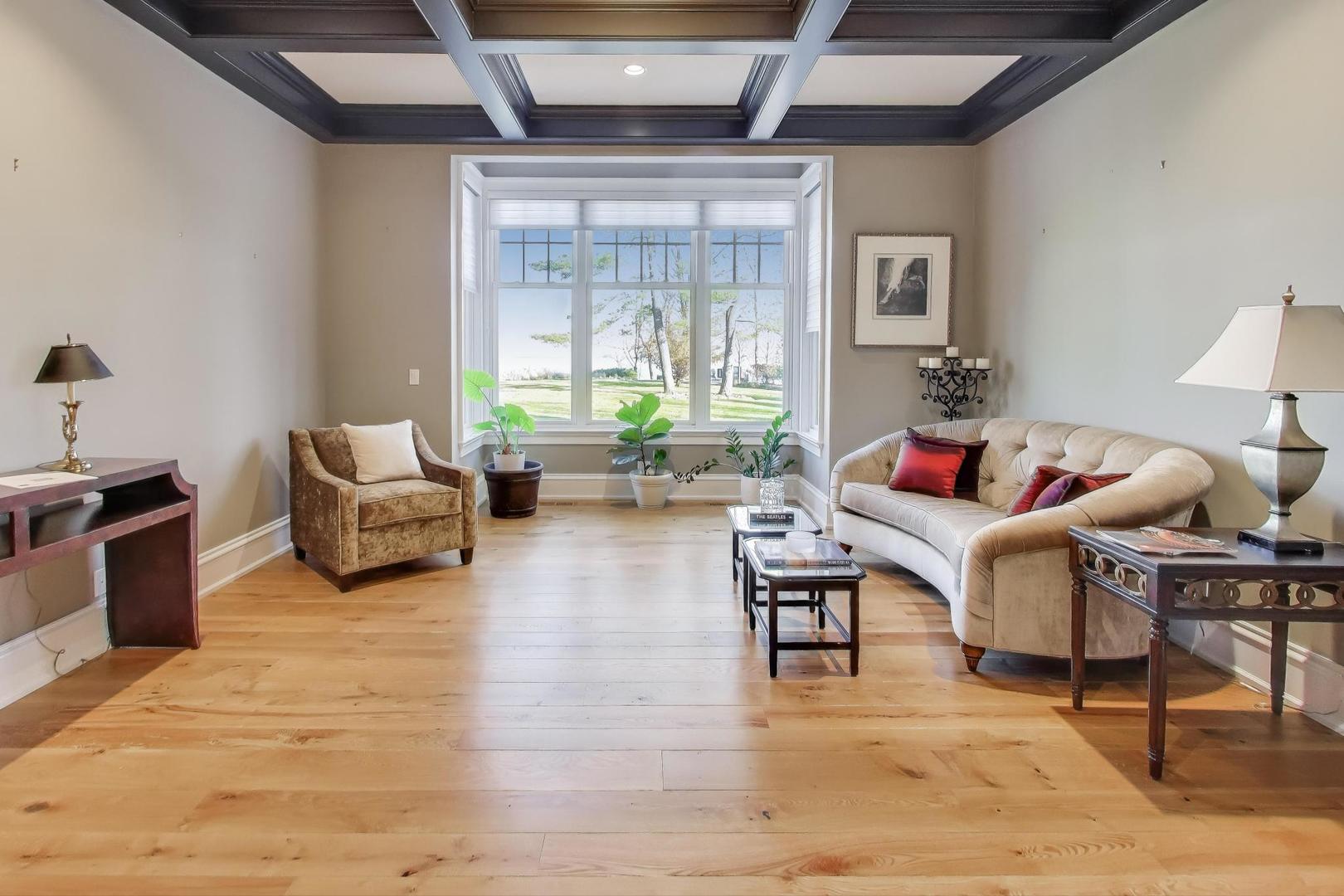 347 Blfs Edge Dr Lake Forest, IL 60045