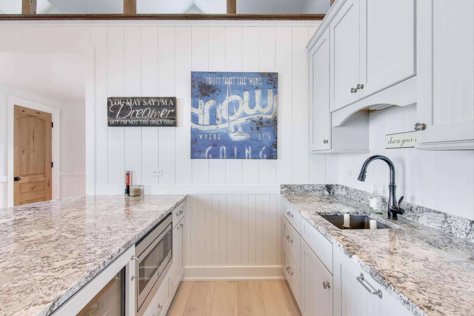 347 Blfs Edge Dr Lake Forest, IL 60045