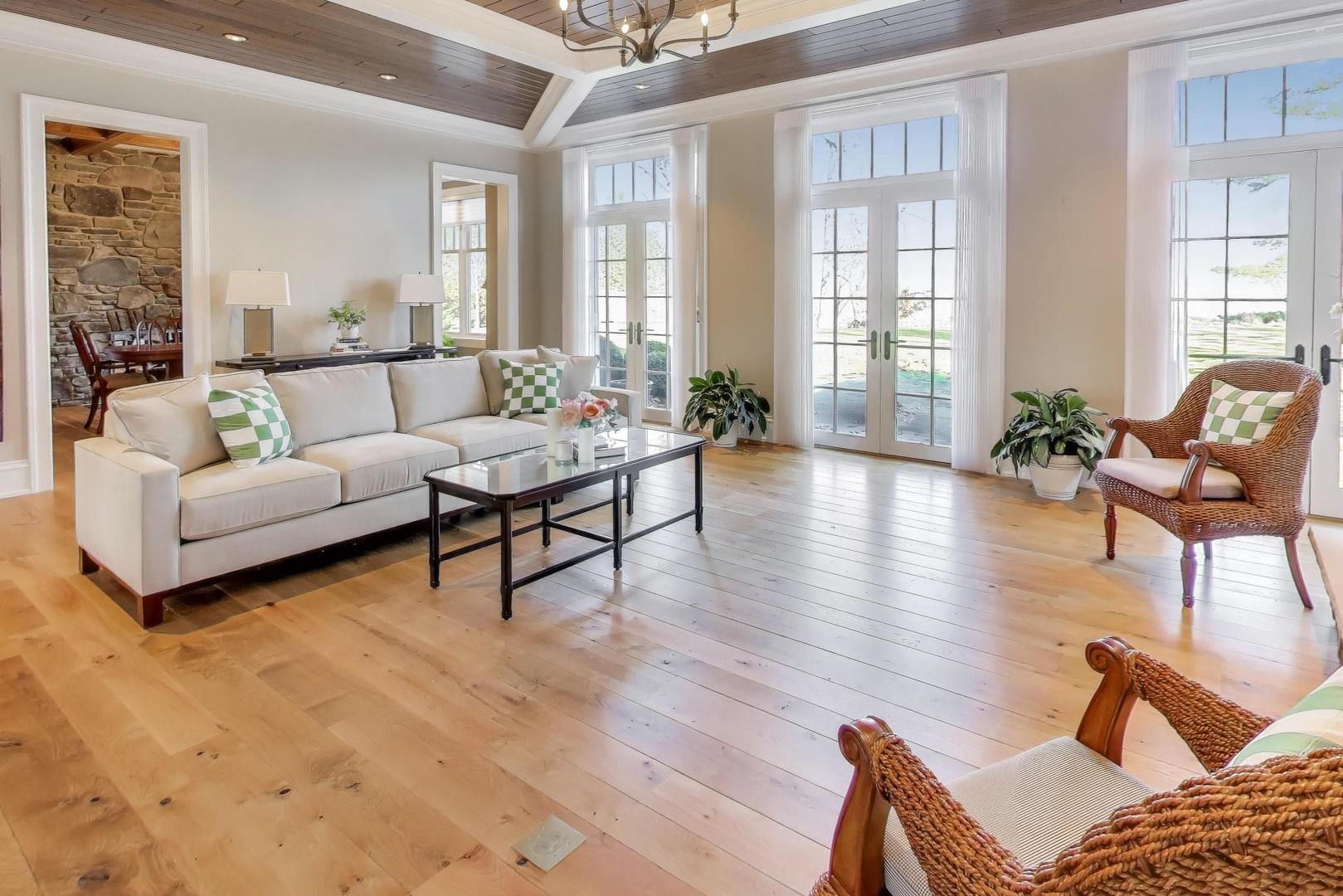 347 Blfs Edge Dr Lake Forest, IL 60045