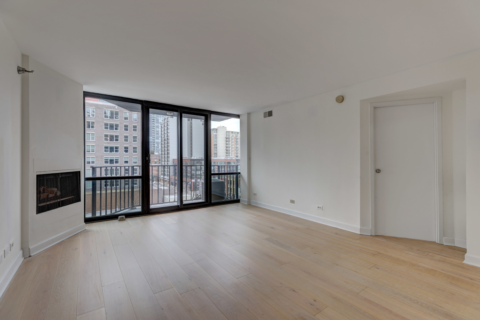 1309 N Wls St #706