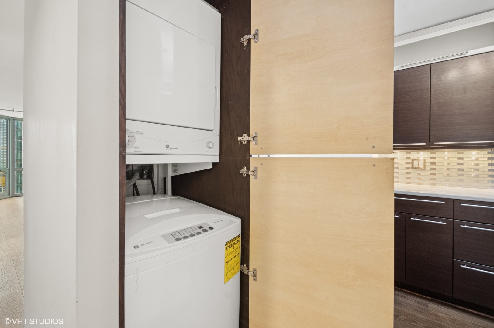 195 N Hbr Dr #2908