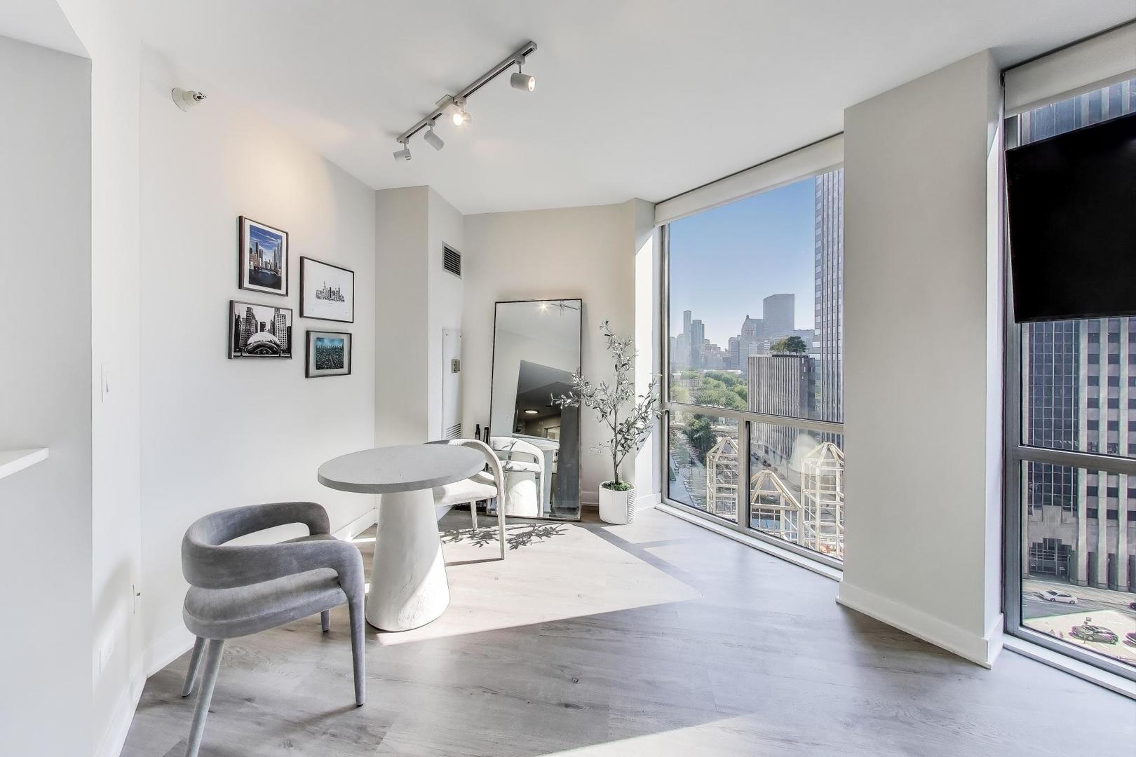 222 N Columbus Dr #1303 Chicago, IL 60601