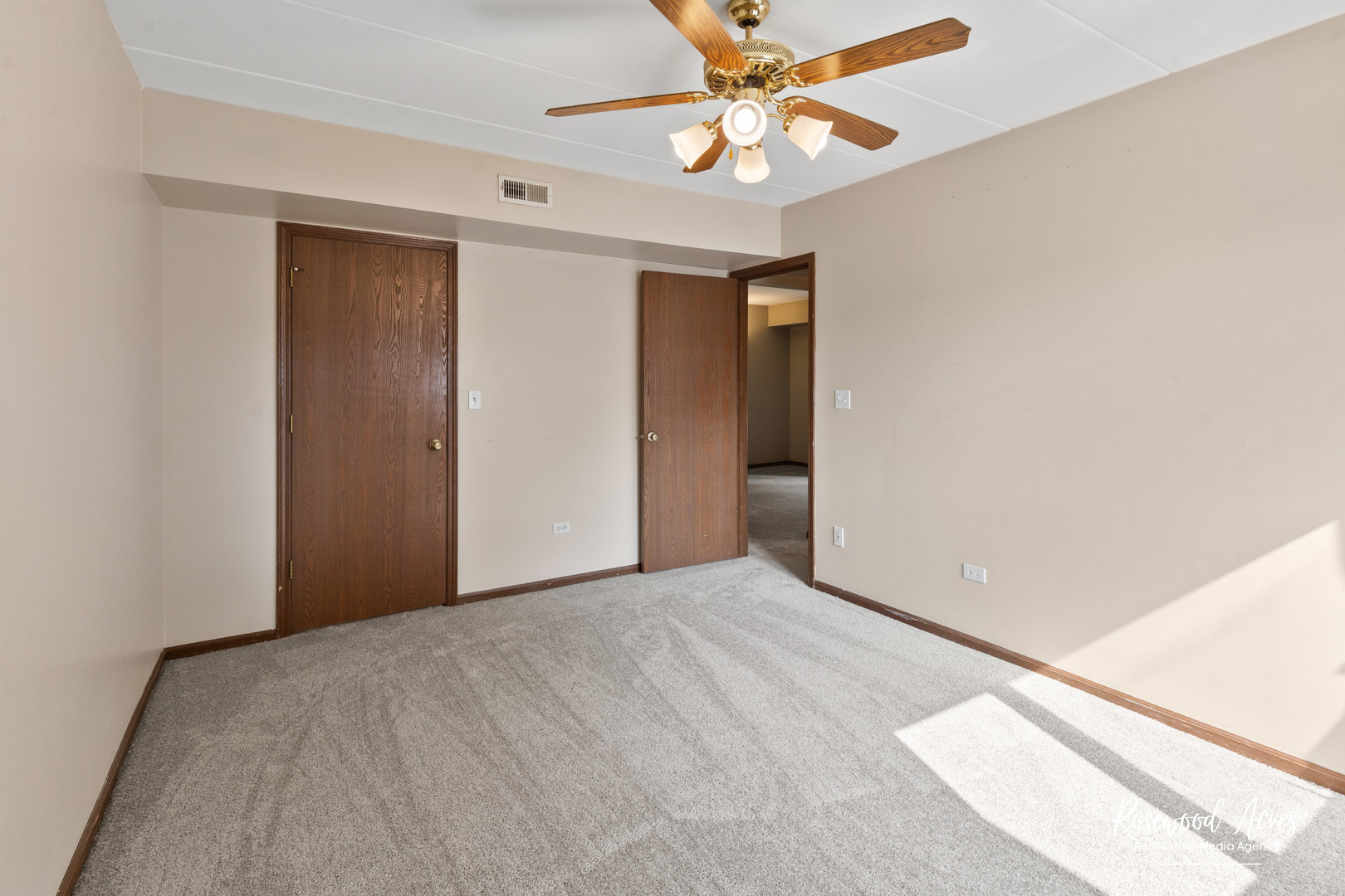 18137 Martin Ave #1NE Homewood, IL 60430