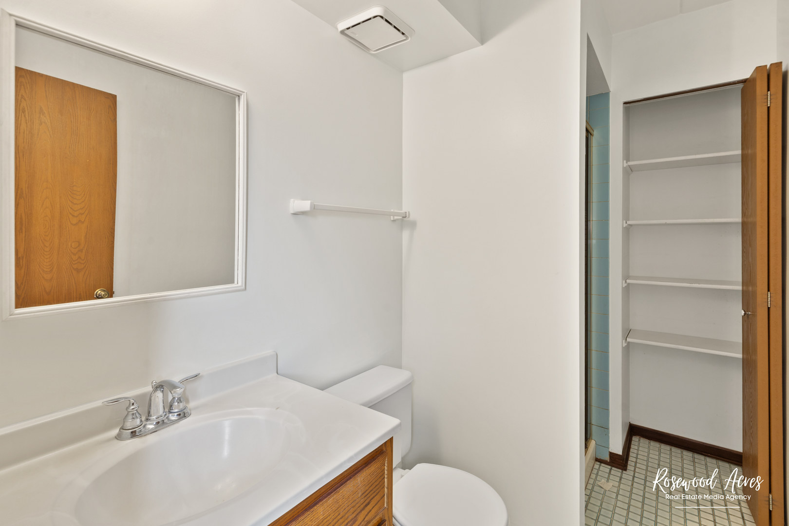 18137 Martin Ave #1NE Homewood, IL 60430