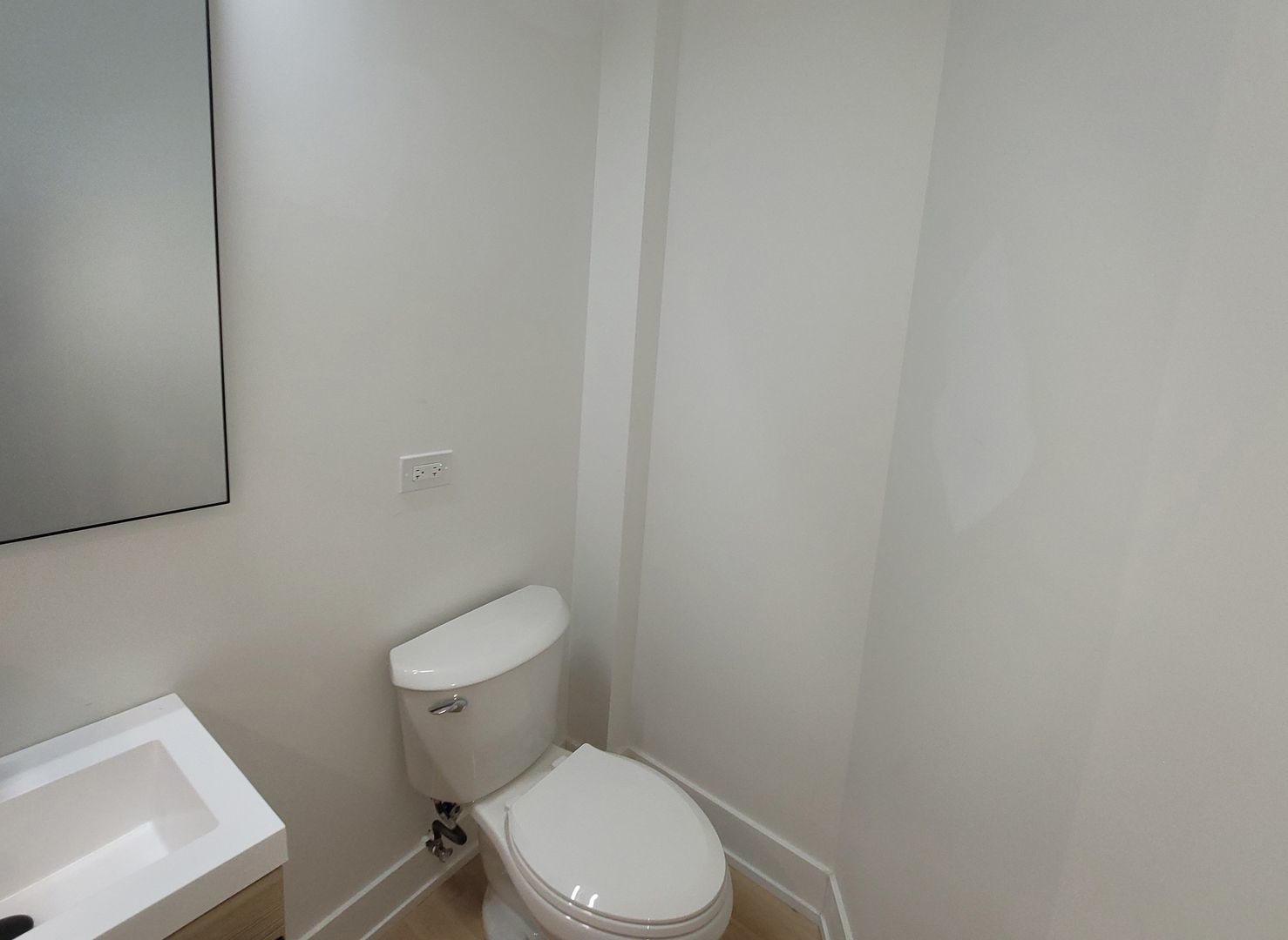 6442 S INGLESIDE Ave Chicago, IL 60637