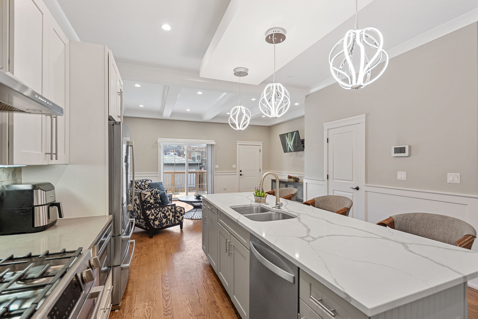 4223 S Wabash Ave Chicago, IL 60653