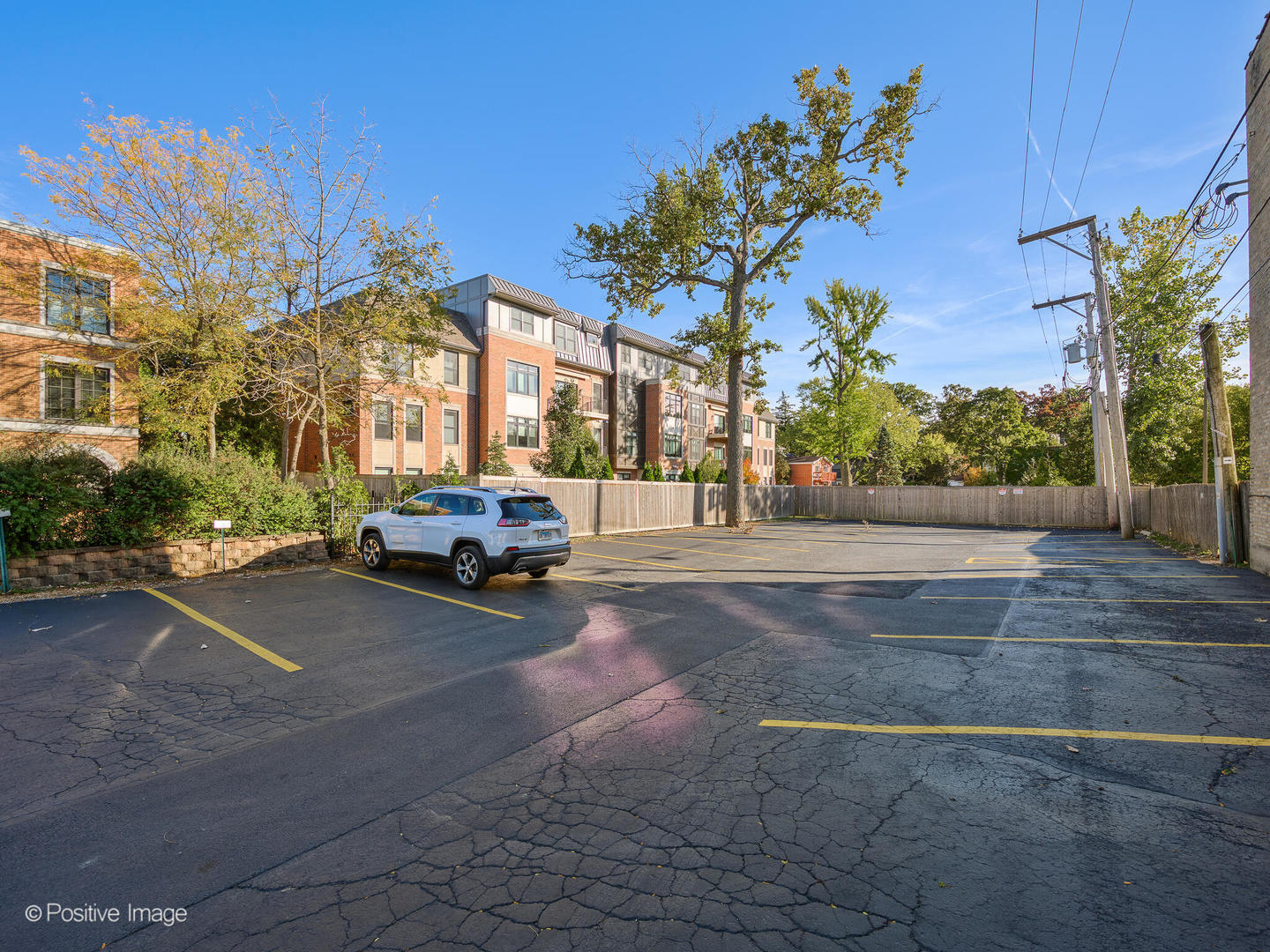 660 La Salle Pl Highland Park, IL 60035