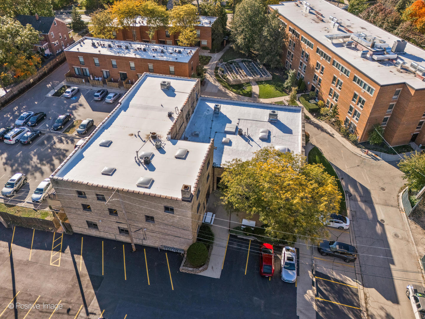 660 La Salle Pl Highland Park, IL 60035