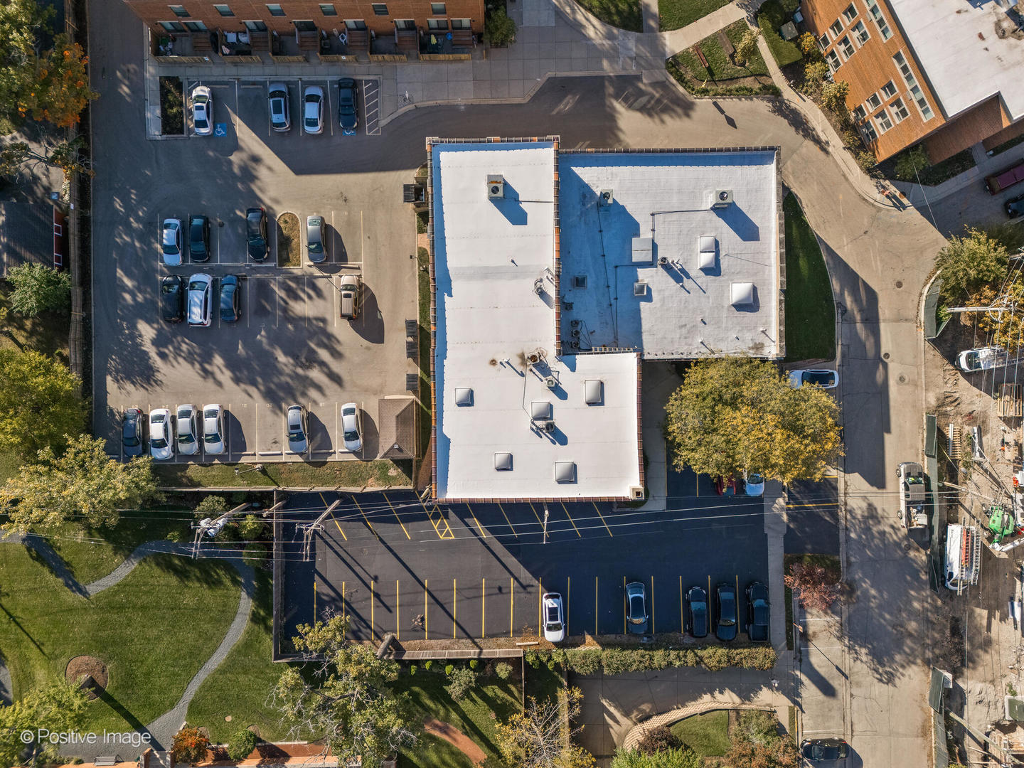 660 La Salle Pl Highland Park, IL 60035