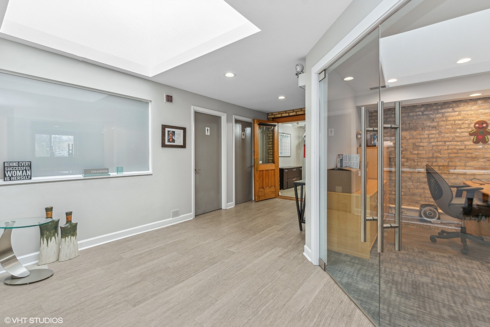 660 La Salle Pl Highland Park, IL 60035