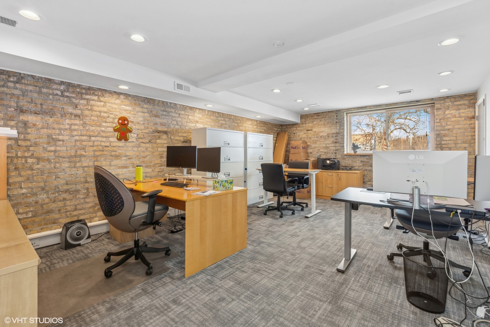 660 La Salle Pl Highland Park, IL 60035