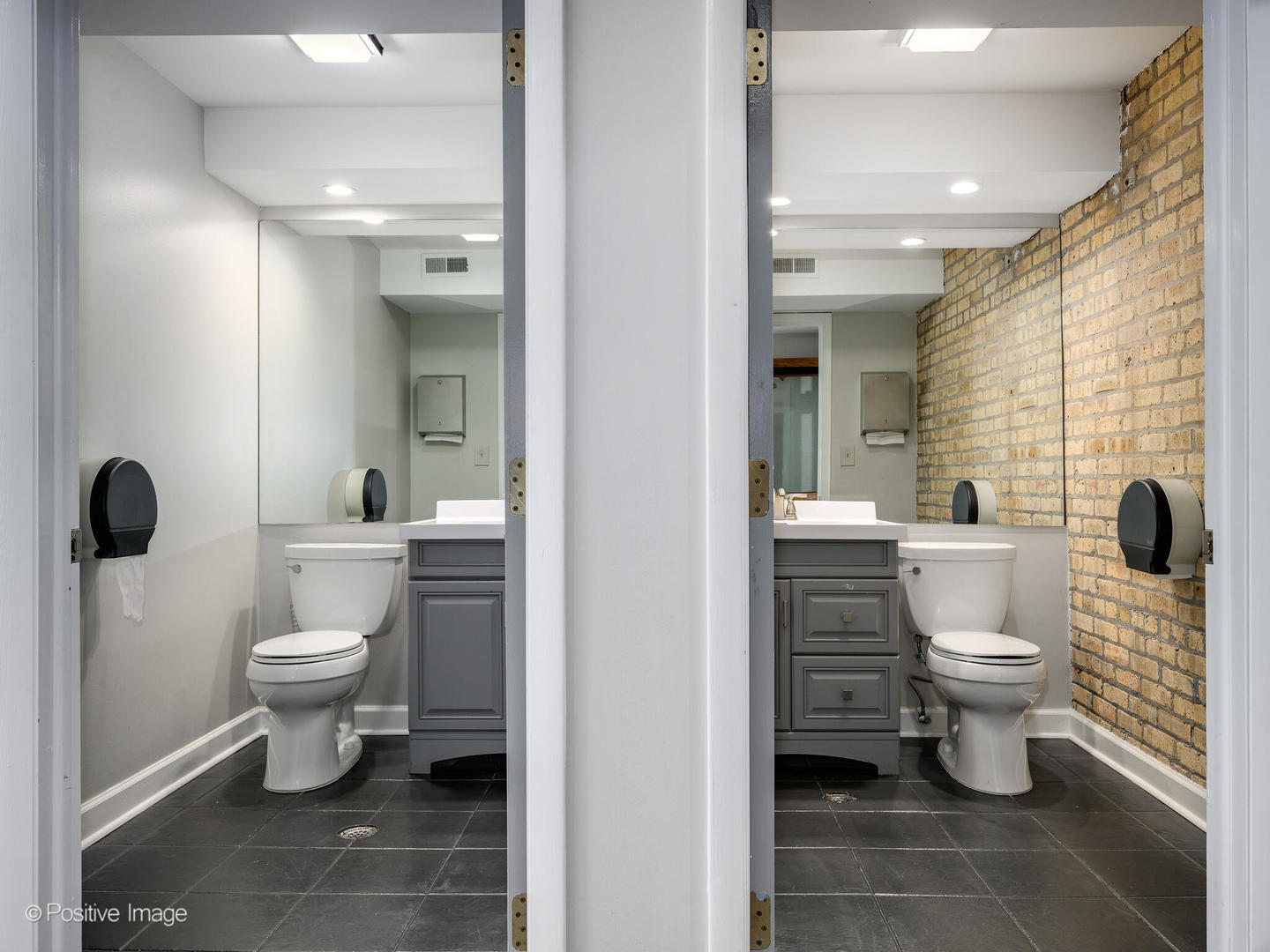 660 La Salle Pl Highland Park, IL 60035