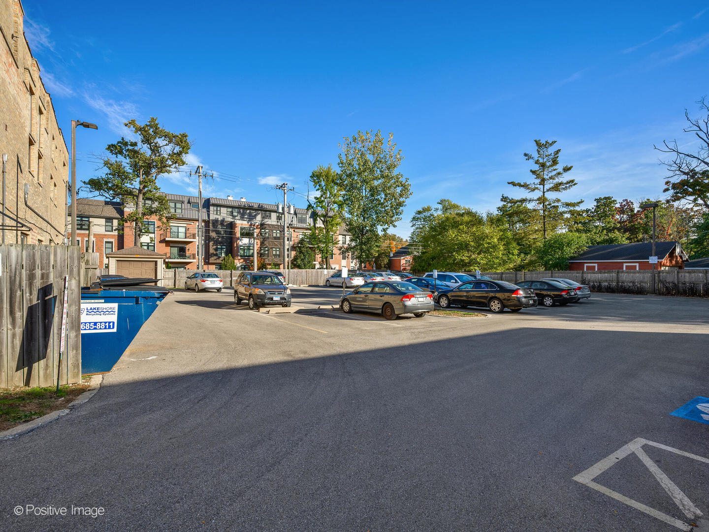 660 La Salle Pl Highland Park, IL 60035