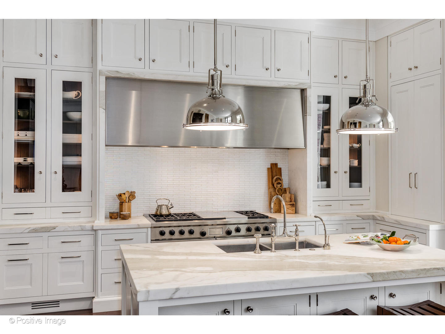 1853 N Burling St Chicago, IL 60614