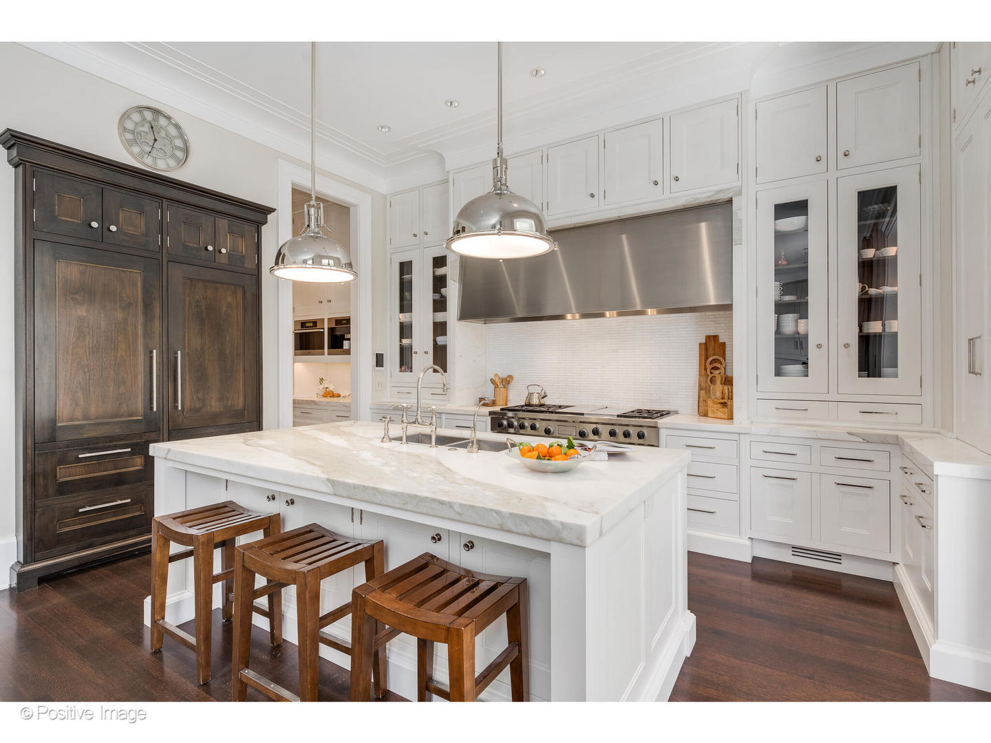 1853 N Burling St Chicago, IL 60614