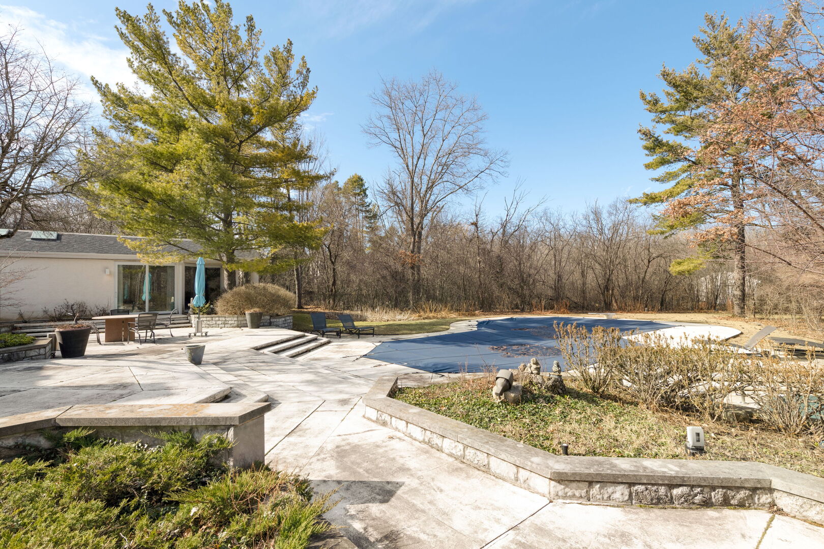 2705 Bentley Rd Highland Park, IL 60035