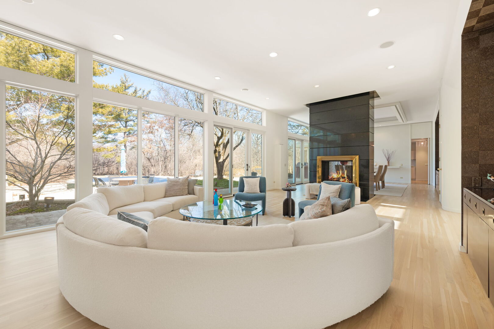 2705 Bentley Rd Highland Park, IL 60035