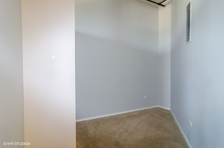 6 S Laflin St #305S Chicago, IL 60607