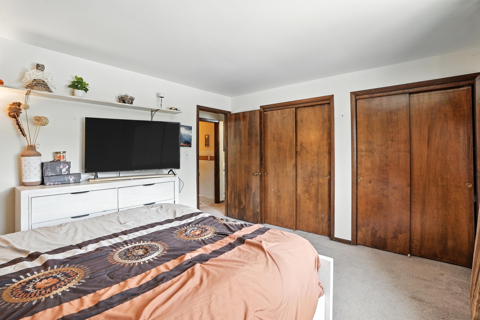 18205 Hart Dr #2B Homewood, IL 60430