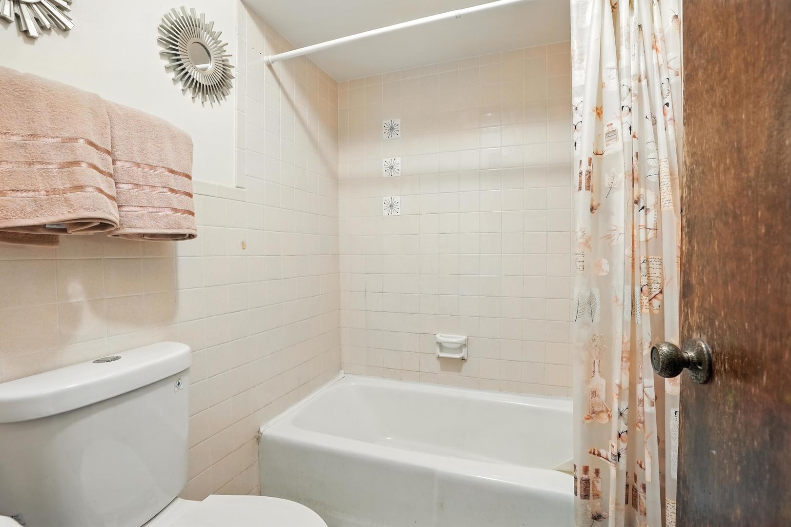 18205 Hart Dr #2B Homewood, IL 60430