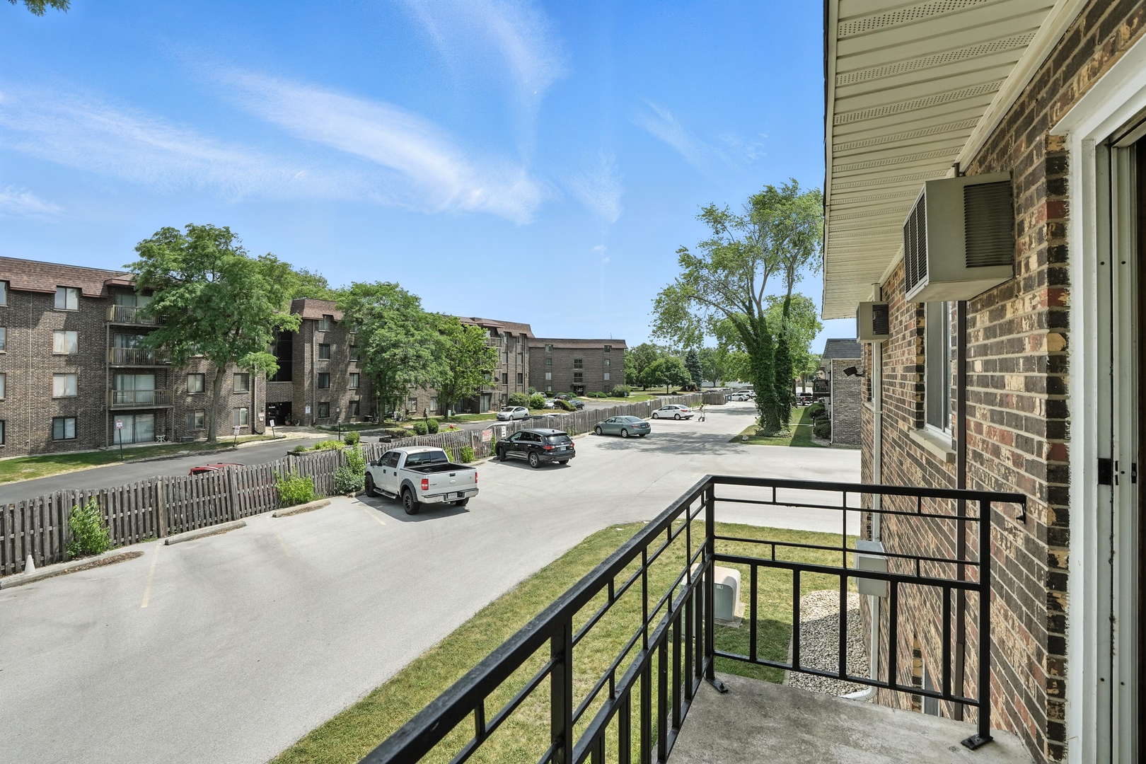 18205 Hart Dr #2B Homewood, IL 60430