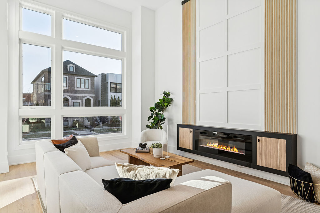 706 E 41st St Chicago, IL 60653