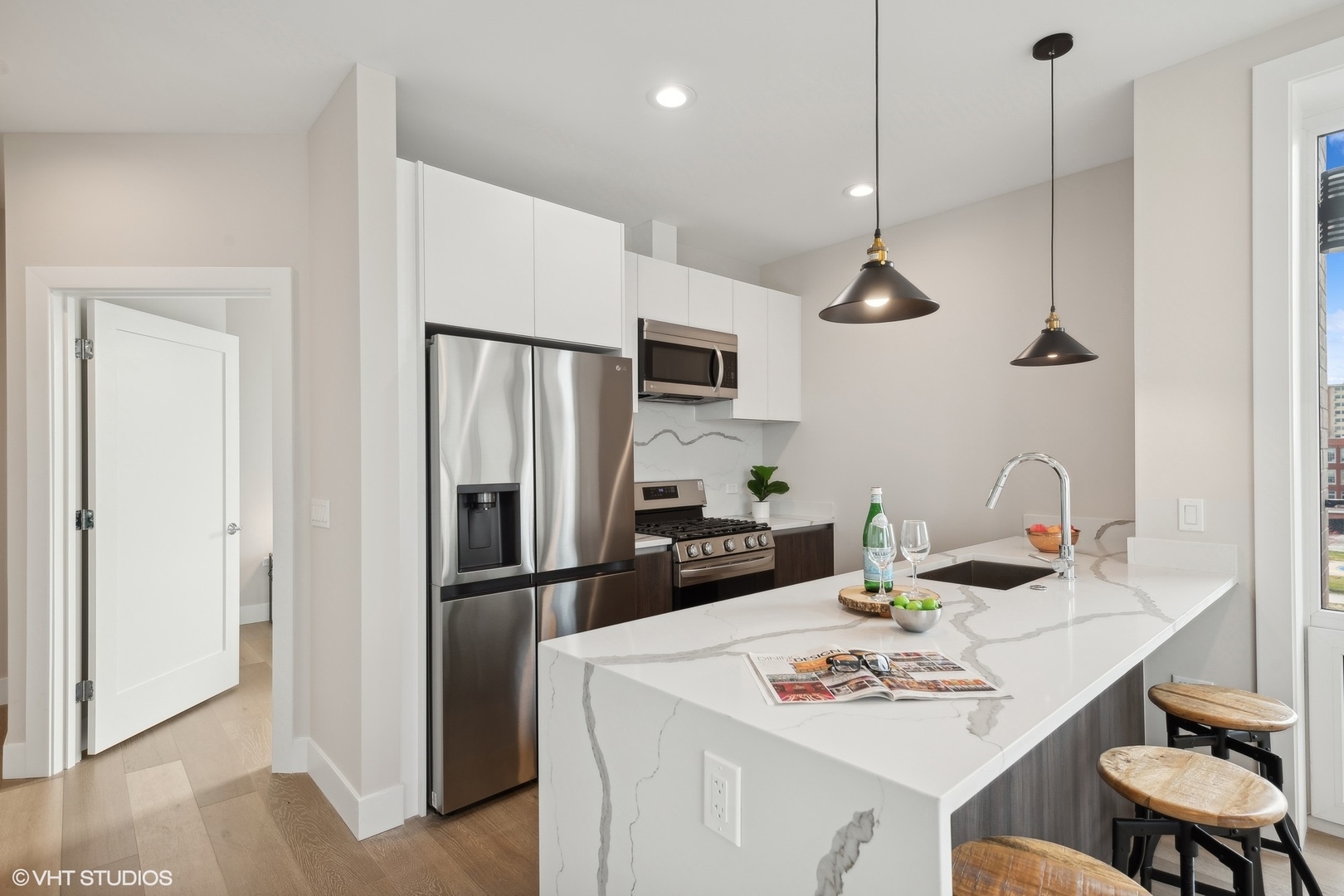 2342 W Adams St #406 Chicago, IL 60612