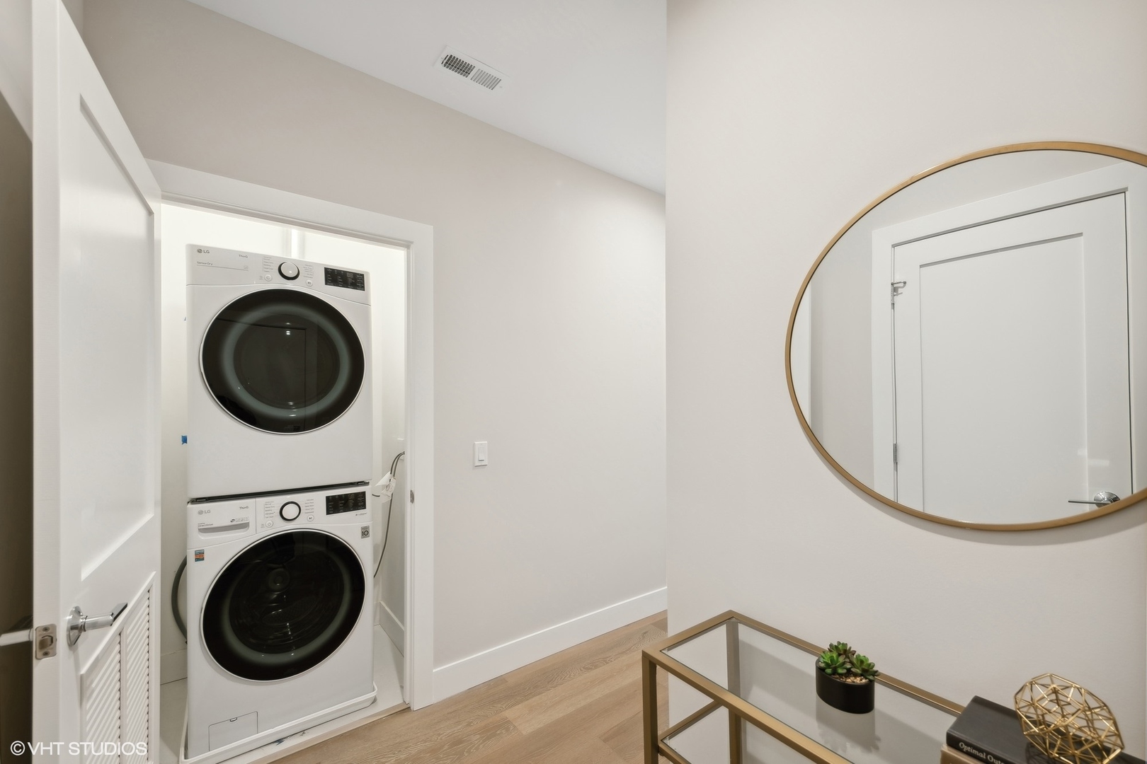 2342 W Adams St #406 Chicago, IL 60612