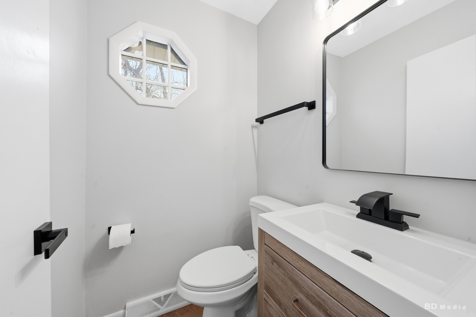 1018 Cassie Dr Joliet, IL 60435