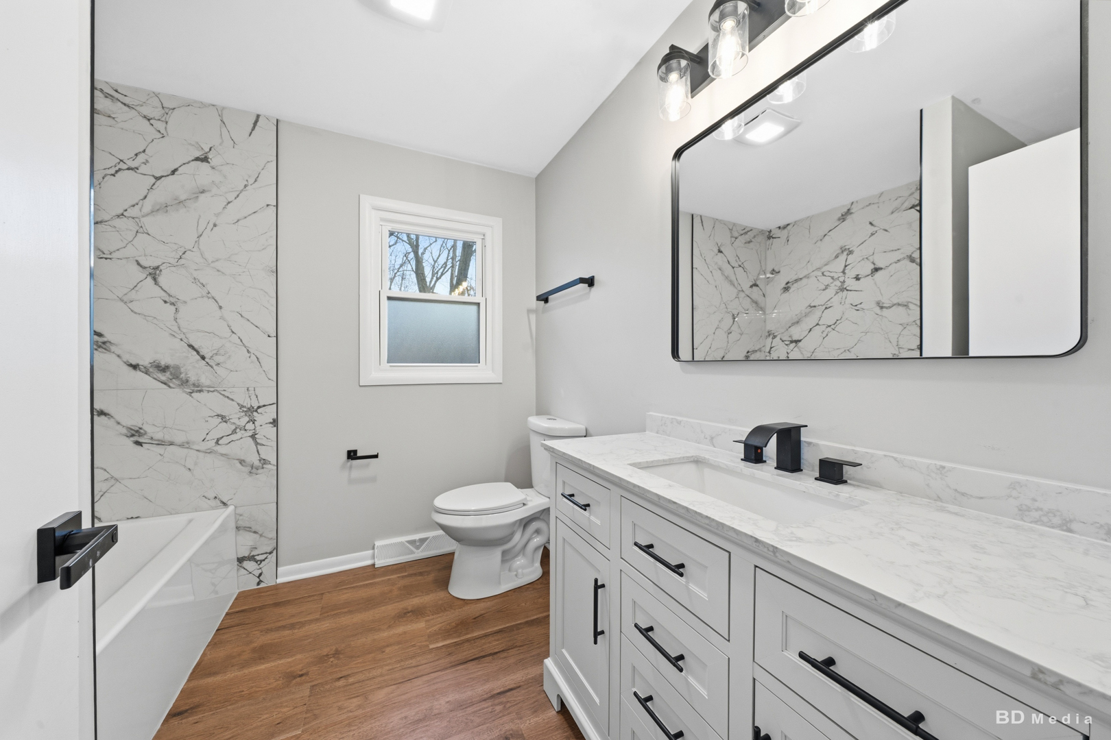 1018 Cassie Dr Joliet, IL 60435