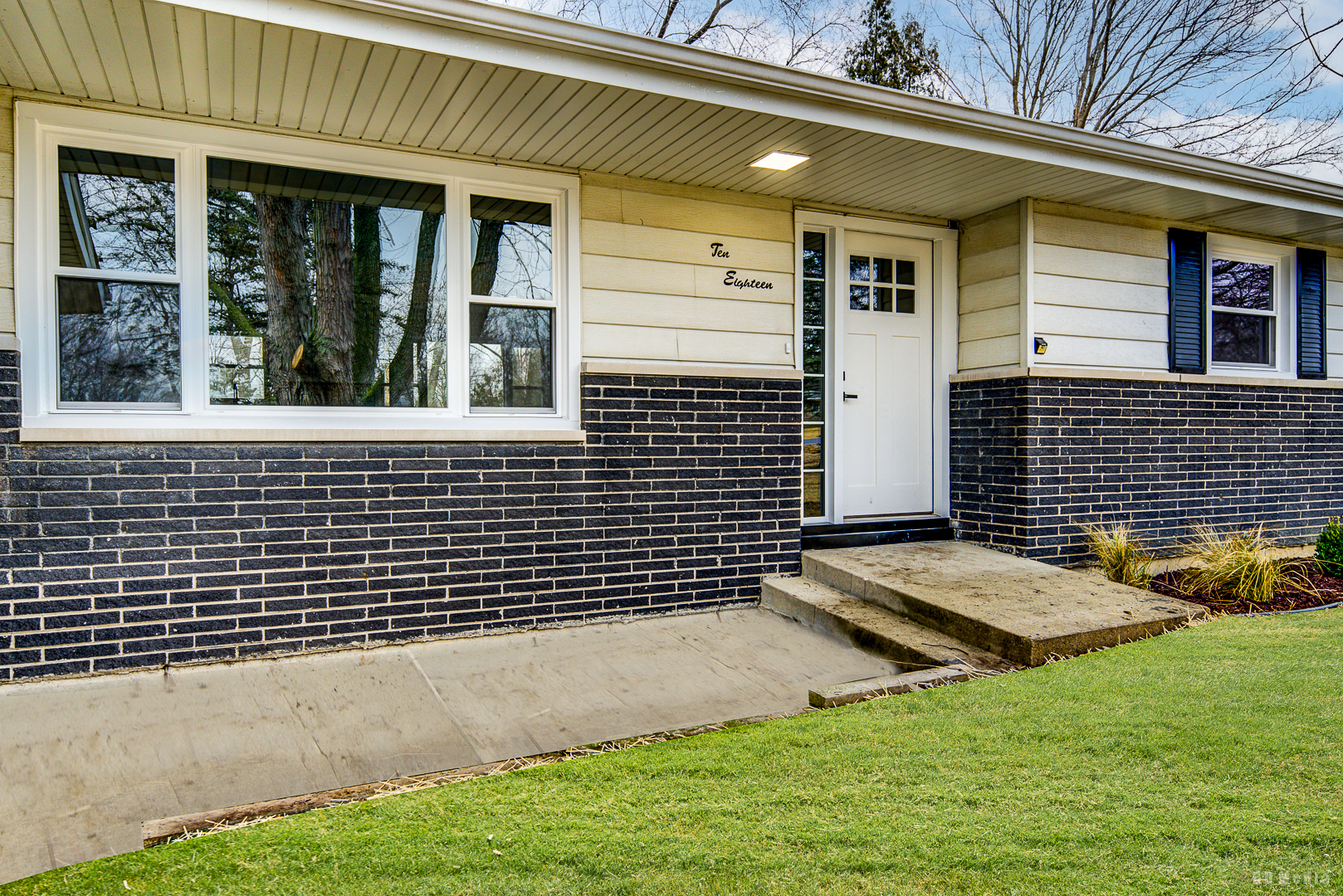 1018 Cassie Dr Joliet, IL 60435