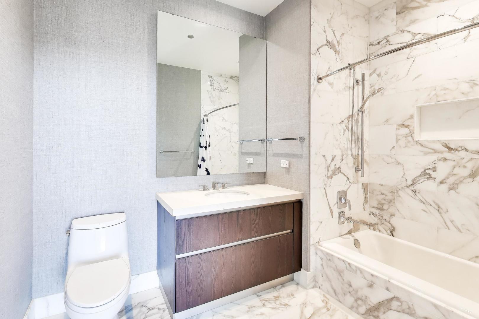 363 E Wacker Dr #2503 Chicago, IL 60601