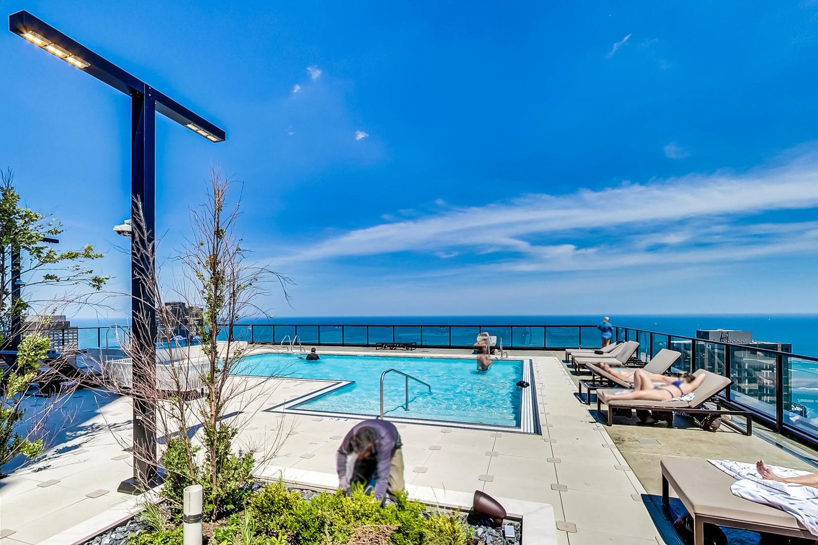 363 E Wacker Dr #2503 Chicago, IL 60601