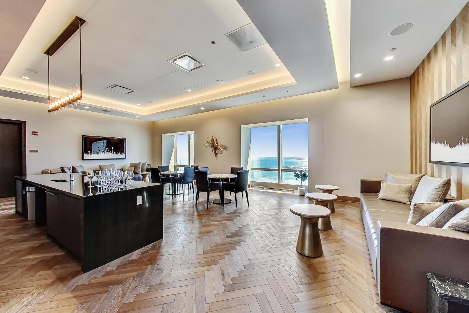 363 E Wacker Dr #2503 Chicago, IL 60601