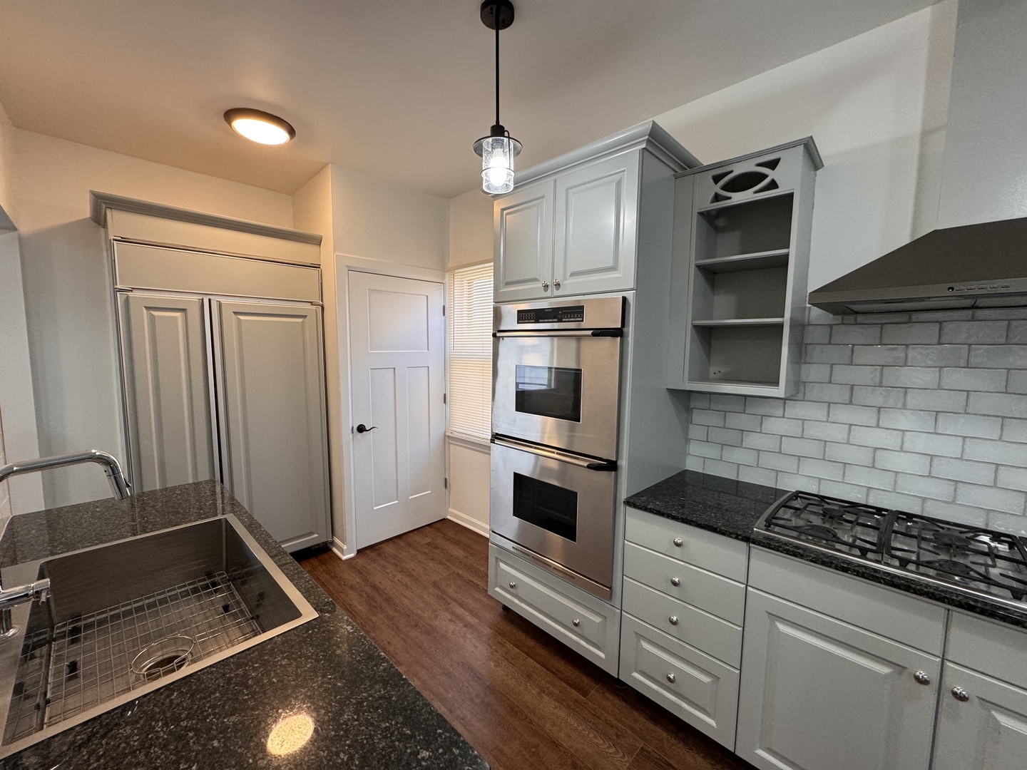 404 Sherman St Joliet, IL 60433