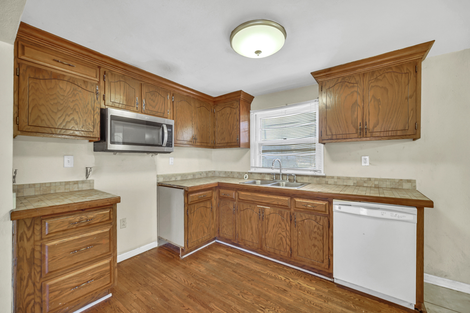 900 W Audrey Ave Joliet, IL 60436