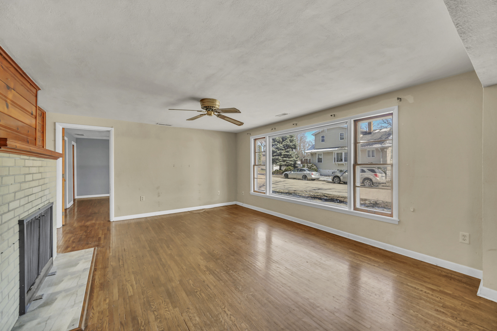 900 W Audrey Ave Joliet, IL 60436