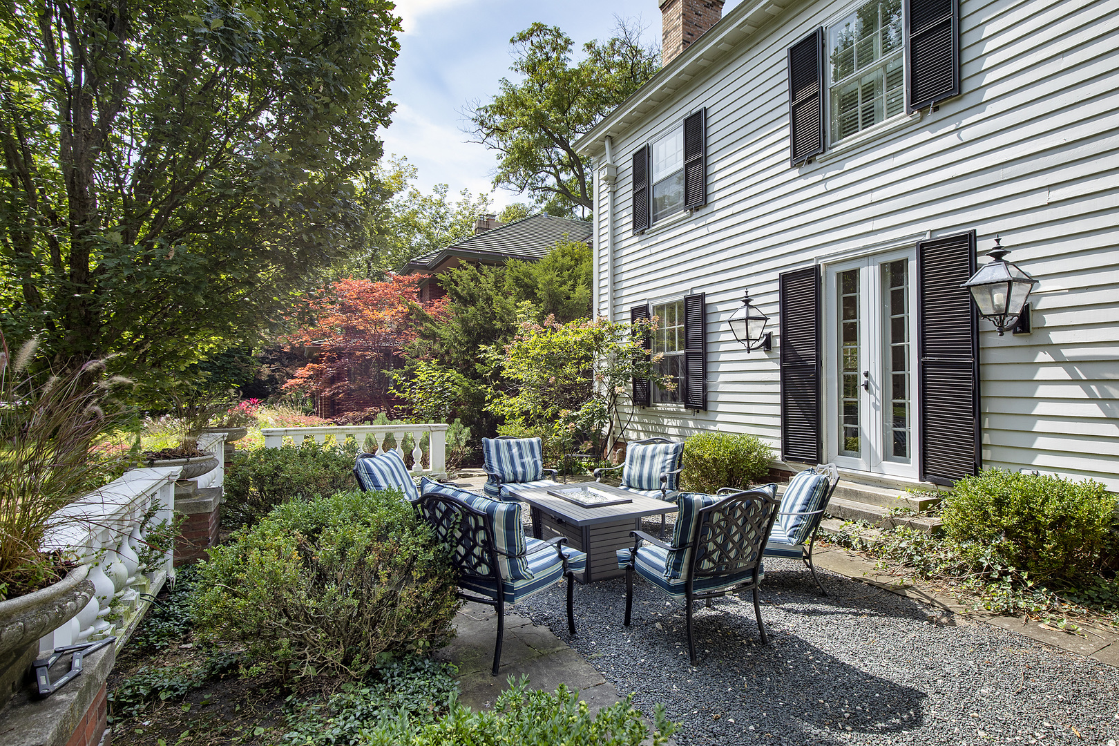 2252 Orrington Ave Evanston, IL 60201