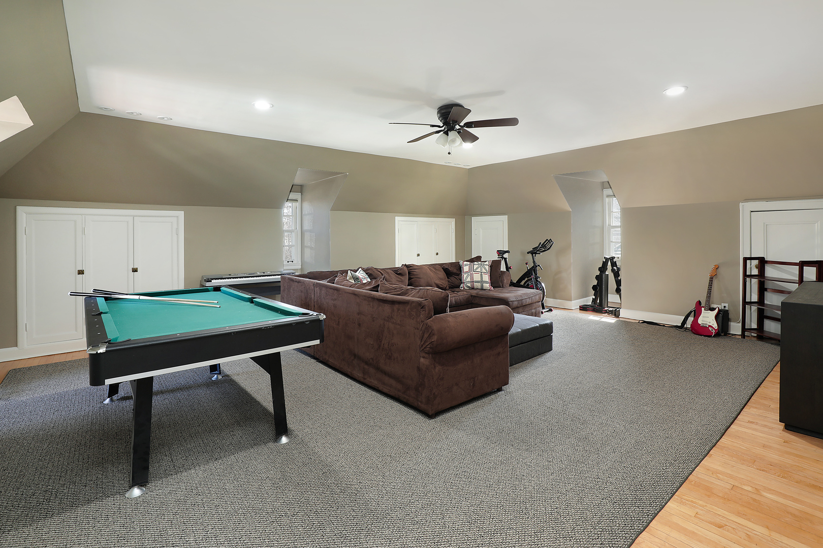 2252 Orrington Ave Evanston, IL 60201